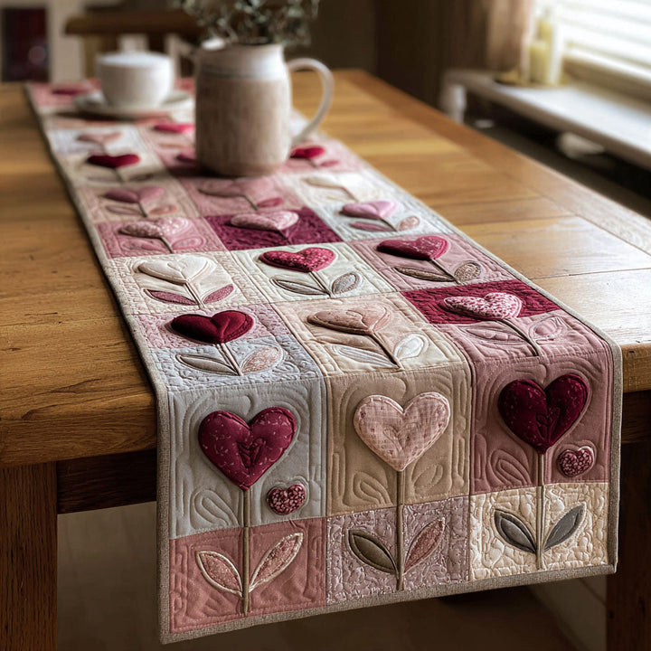 Blush Heart Quiltet Bordløber NCU0TV1462