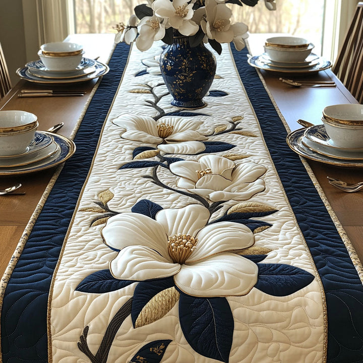 Klassisk Magnolia Quiltet Bordløber NCU0PT6450