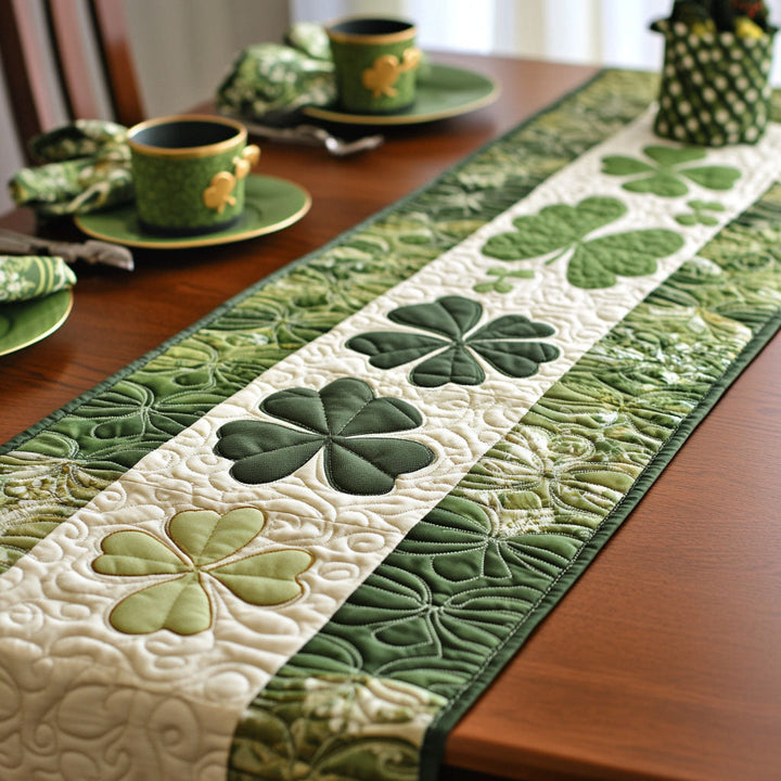 Emerald Grace Quiltet Bordløber NCU0NT12042