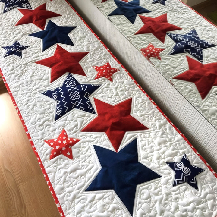 Friheds Stjerner Quilted Bordløber NCU0TH554