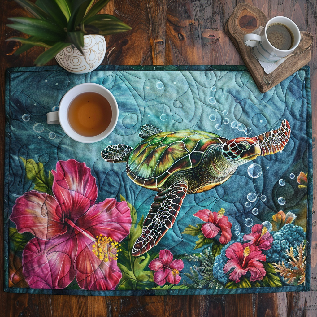 Hibiscus og Havskildpadde Quilted Bordskåner NCU0TL137