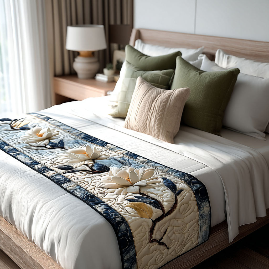 Magnolia Blomstrende Quilted Bed Runner NCU0PT7890