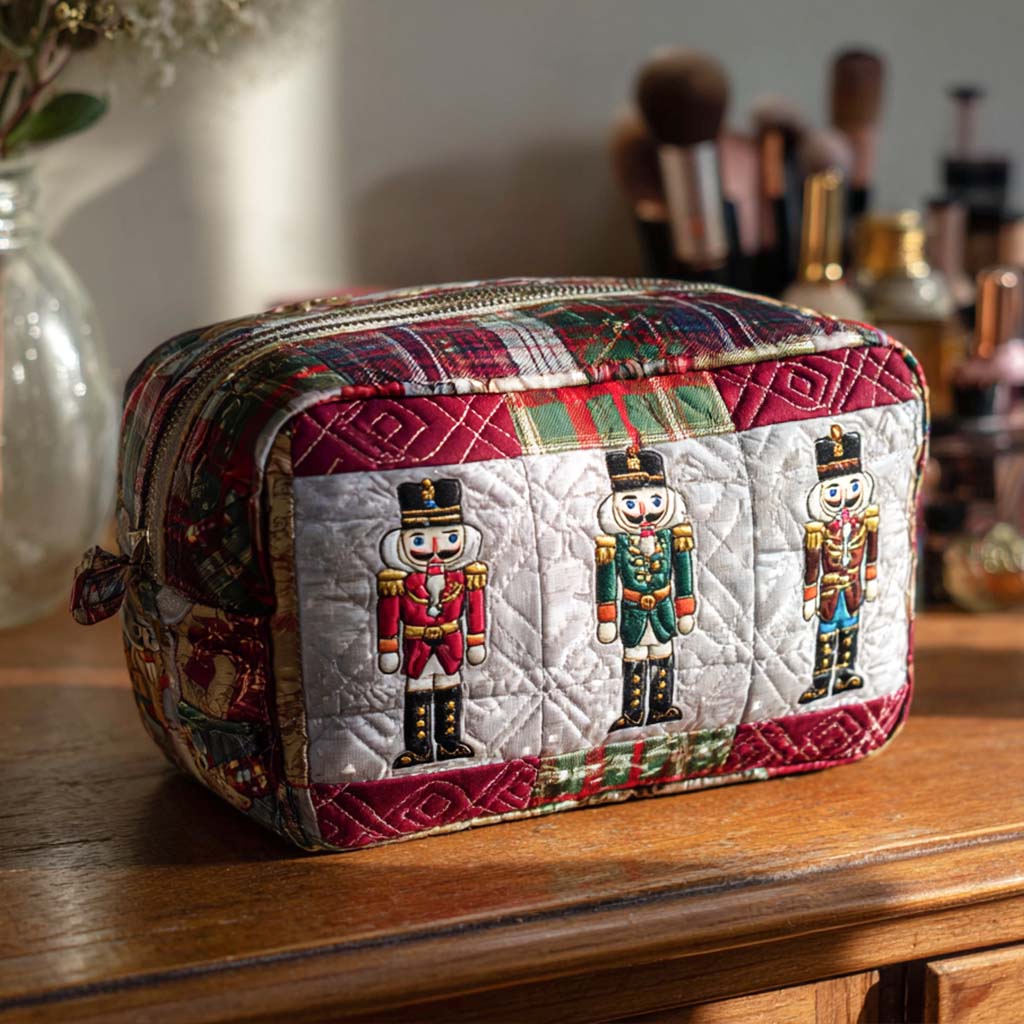 Glade Nøddeknækker Quilted Makeup Taske NCU0PT9505