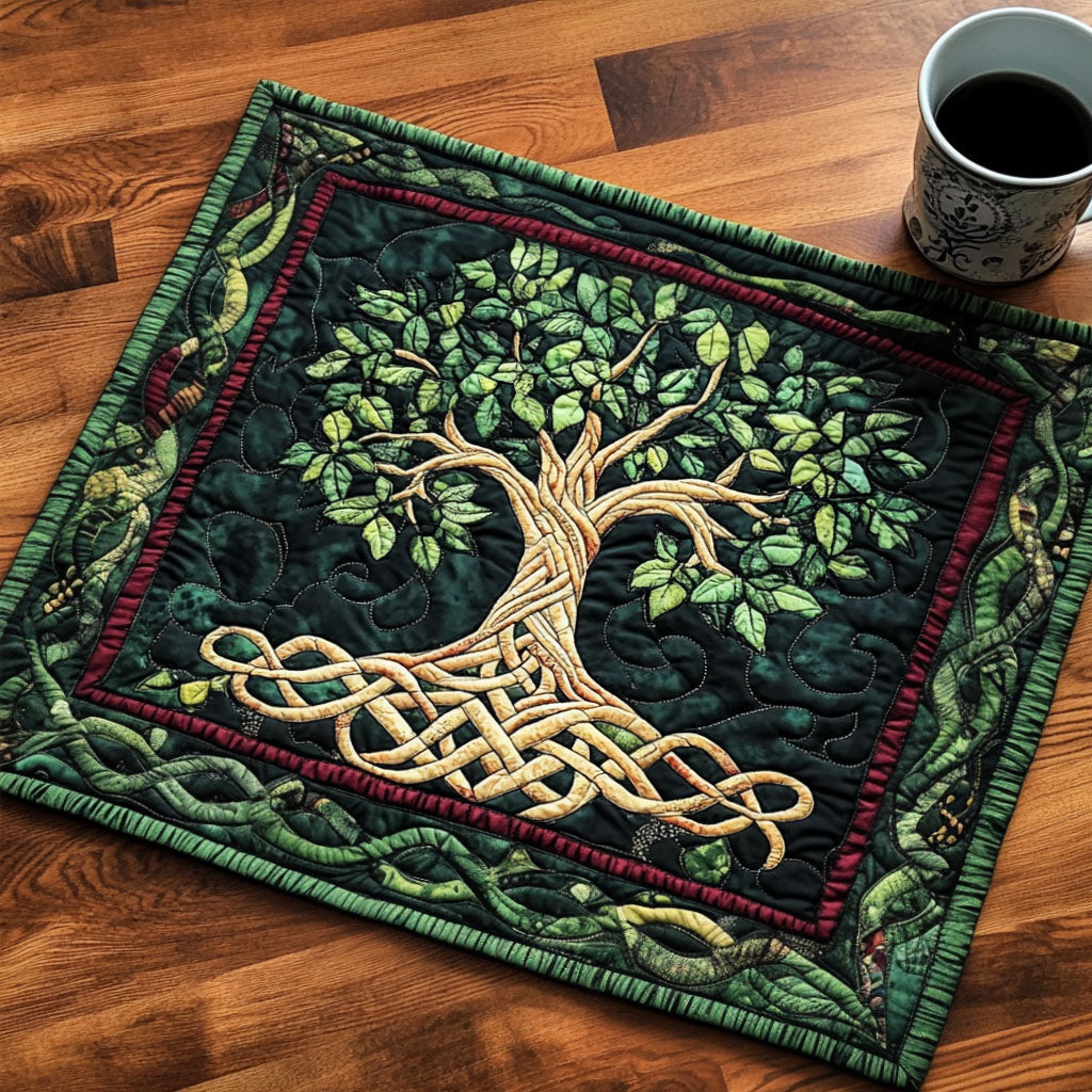 Mystisk Træ Quilted Bordskåner NCU0NT3047