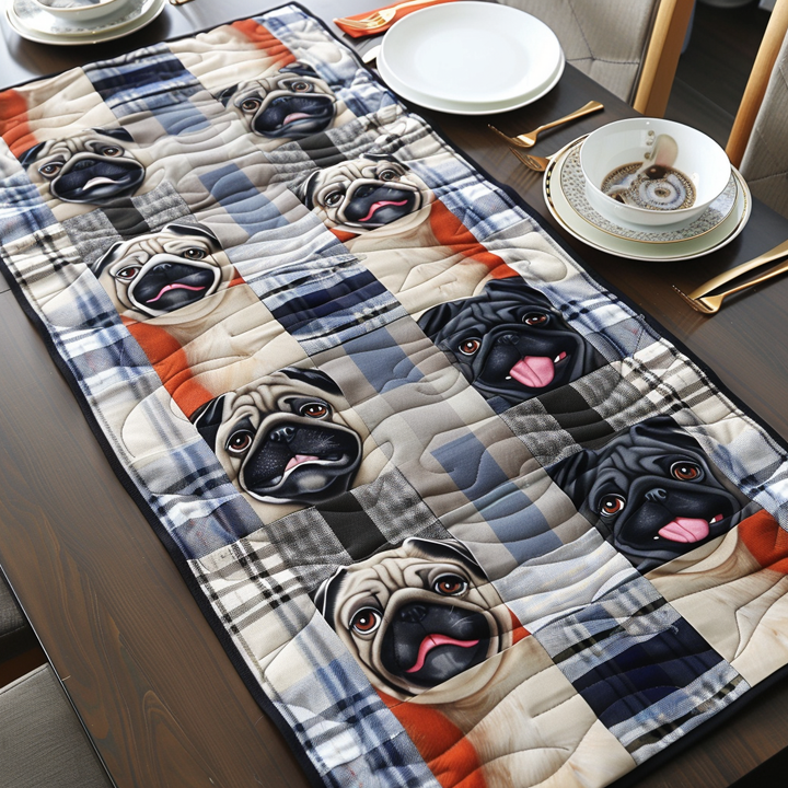 Plaid Pugs Quiltet Bordløber NCU0TH168